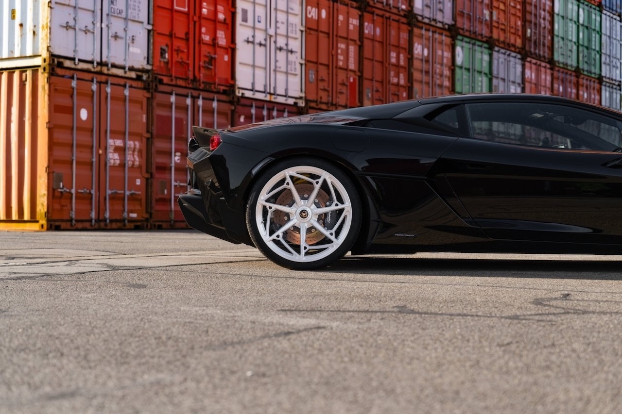 NOVITEC ランボルギーニTemerario