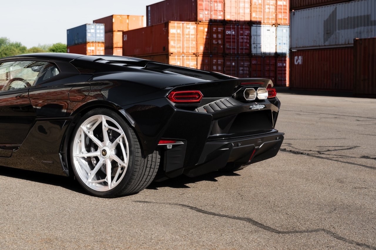 NOVITEC ランボルギーニTemerario